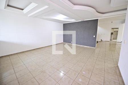 Sala de casa para alugar com 4 quartos, 515m² em Jardim Planalto, Goiânia
