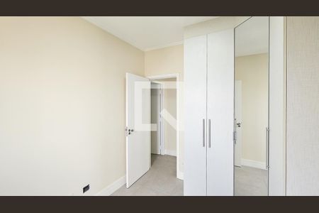 Quarto de apartamento à venda com 2 quartos, 58m² em Umuarama, Osasco