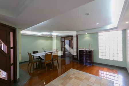 Casa à venda com 4 quartos, 470m² em Itapoã, Belo Horizonte