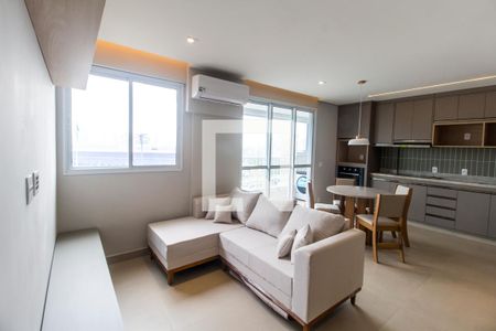 Sala de apartamento para alugar com 1 quarto, 65m² em Vila Nilva, Barueri