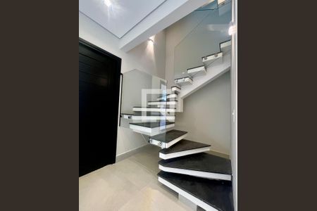 Escada de casa de condomínio à venda com 3 quartos, 158m² em Parque Taquaral, Campinas