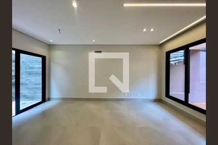 Sala de casa de condomínio à venda com 3 quartos, 158m² em Parque Taquaral, Campinas