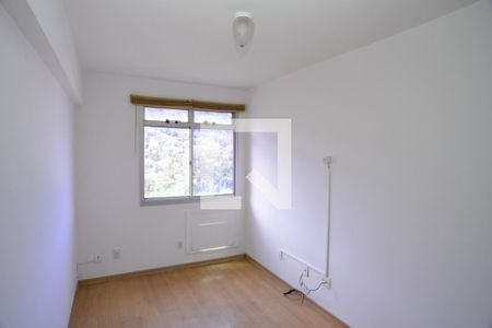 Quarto 1 de apartamento à venda com 2 quartos, 55m² em Itanhangá, Rio de Janeiro