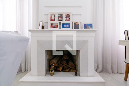 Sala de casa à venda com 4 quartos, 300m² em Vila Guarani, São Paulo