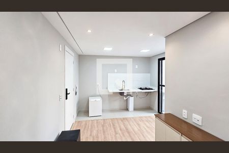 Sala de apartamento à venda com 2 quartos, 36m² em Metalúrgicos, Osasco