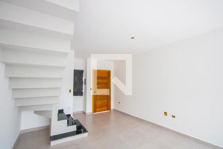 Sala de apartamento à venda com 2 quartos, 70m² em Vila Vitória, Santo André