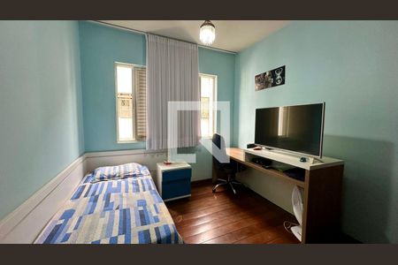 Quarto de apartamento à venda com 4 quartos, 166m² em Serra, Belo Horizonte