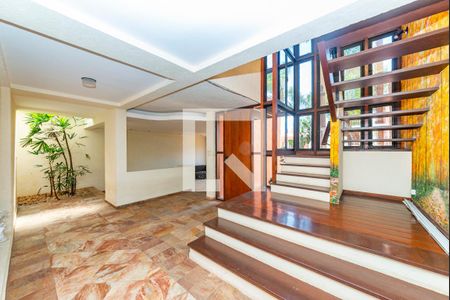 Hall de entrada de casa à venda com 4 quartos, 470m² em Belvedere, Belo Horizonte
