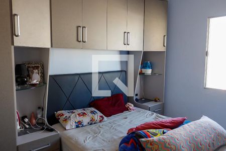 Quarto 2 de apartamento para alugar com 2 quartos, 65m² em Vila Yara, Osasco
