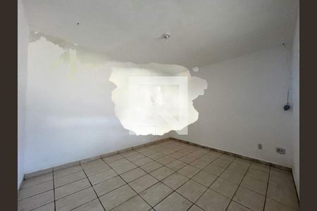 Casa à venda com 4 quartos, 217m² em Vila Anhanguera, Campinas