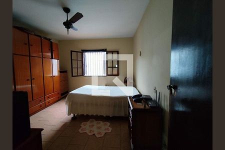 Casa à venda com 5 quartos, 230m² em Jardim Jucara, São Paulo