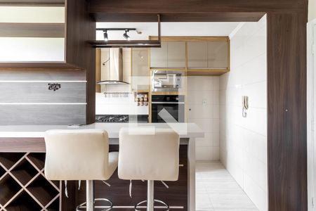 Sala de apartamento à venda com 2 quartos, 100m² em Jardim Nova Europa, Campinas