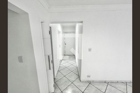 Corredor de apartamento para alugar com 2 quartos, 67m² em Vila Celeste, São Paulo