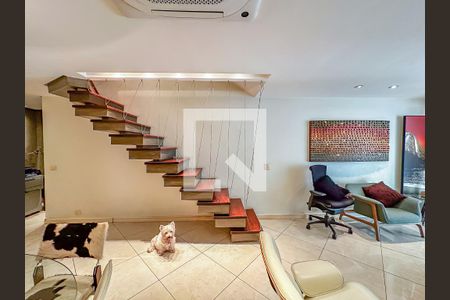 Sala de apartamento para alugar com 3 quartos, 230m² em Botafogo, Rio de Janeiro