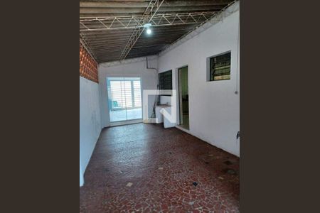 Casa à venda com 3 quartos, 206m² em Vila Maria, Campinas