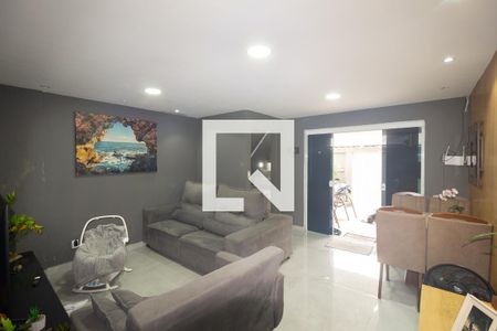 Casa para alugar com 4 quartos, 200m² em Campo Grande, Rio de Janeiro