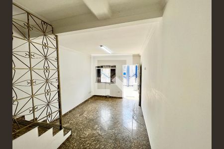 Sala de casa para alugar com 3 quartos, 120m² em Jardim São Paulo, São Paulo