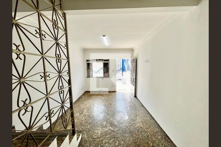 Sala de casa para alugar com 3 quartos, 120m² em Jardim São Paulo, São Paulo