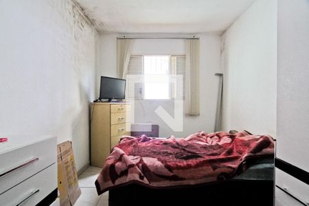 Casa à venda com 7 quartos, 100m² em Parque Peruche, São Paulo