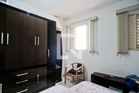 Casa à venda com 7 quartos, 100m² em Parque Peruche, São Paulo