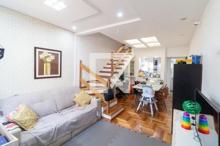 Sala de casa de condomínio à venda com 2 quartos, 90m² em Vila Antonio, São Paulo
