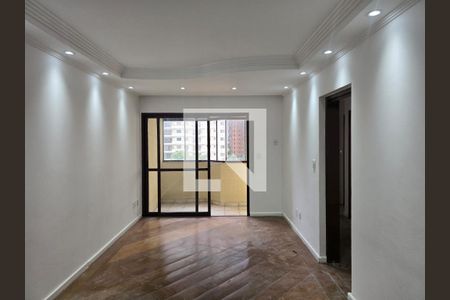Sala de apartamento para alugar com 3 quartos, 82m² em Jardim Maia, Guarulhos