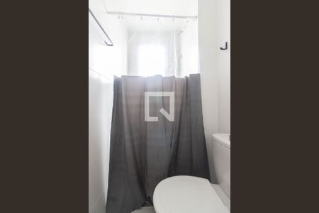 Banheiro de apartamento para alugar com 1 quarto, 28m² em Jardim São Paulo, São Paulo