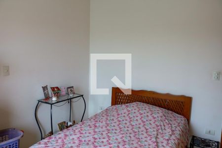 Quarto 2 de casa à venda com 4 quartos, 162m² em Umuarama, Osasco