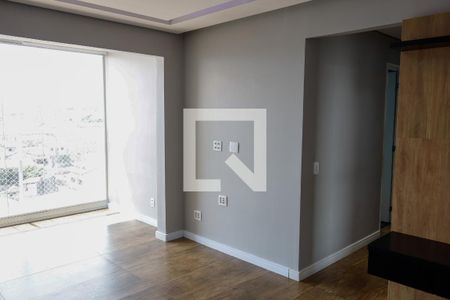 sala de apartamento para alugar com 2 quartos, 58m² em Km 18, Osasco