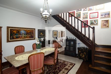 Casa à venda com 3 quartos, 168m² em Bela Vista, São Paulo
