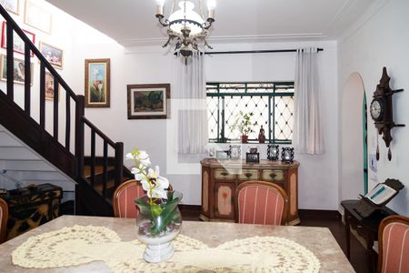 Casa à venda com 3 quartos, 168m² em Bela Vista, São Paulo