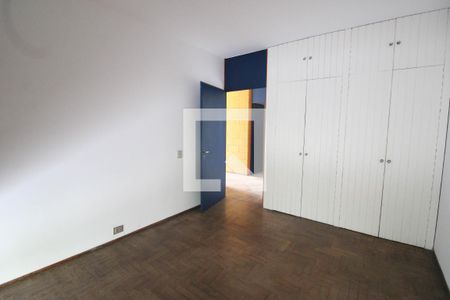 Quarto 1 de casa à venda com 3 quartos, 300m² em Cidade Jardim, São Paulo