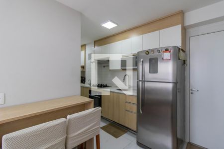 Sala de apartamento à venda com 2 quartos, 36m² em Vila das Bandeiras, Guarulhos