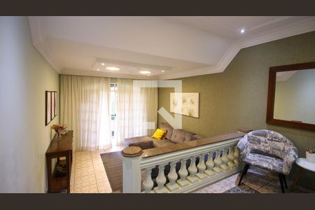 Casa à venda com 3 quartos, 125m² em Jardim Tango, São Paulo