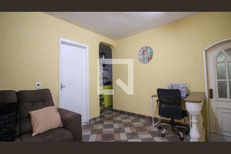 Casa à venda com 3 quartos, 125m² em Jardim Tango, São Paulo