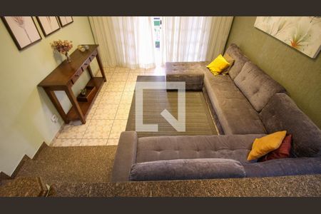 Casa à venda com 3 quartos, 125m² em Jardim Tango, São Paulo