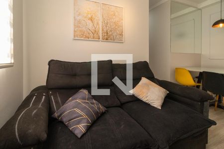 Sala de apartamento para alugar com 2 quartos, 45m² em Vila Ema, São Paulo