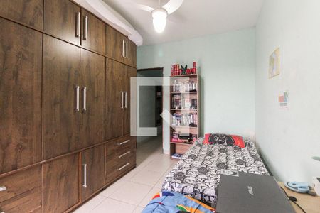 Quarto 1 de casa de condomínio para alugar com 2 quartos, 71m² em Vila Carmosina, São Paulo