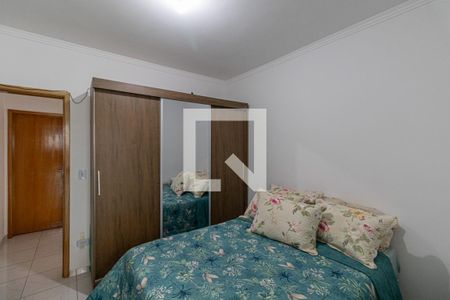 Suíte 1 de casa à venda com 2 quartos, 80m² em Jardim Fernandes, São Paulo