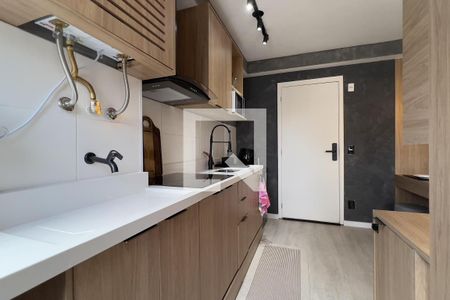 Sala/Cozinha e Área de Serviço de apartamento à venda com 2 quartos, 38m² em Vila Galvão, Guarulhos