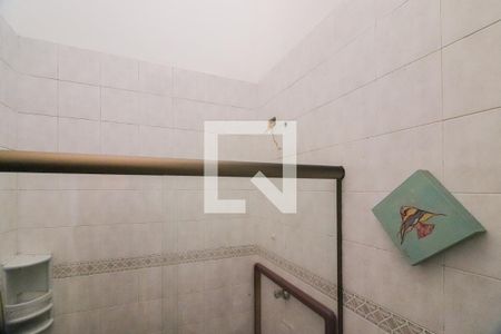 Banheiro Social de casa à venda com 2 quartos, 125m² em Jardim Pazini, São Paulo