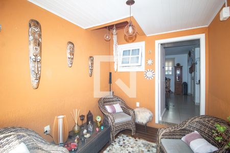 Hall de entrada de casa de condomínio à venda com 3 quartos, 180m² em Guarujá, Porto Alegre