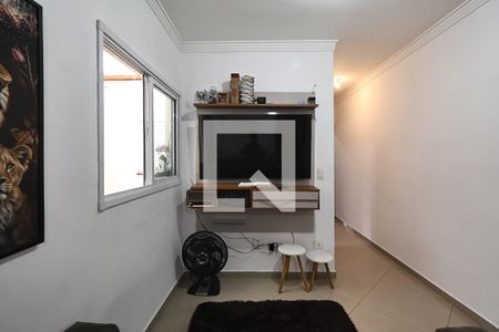 Sala de apartamento à venda com 2 quartos, 64m² em Pinheirinho, Santo André