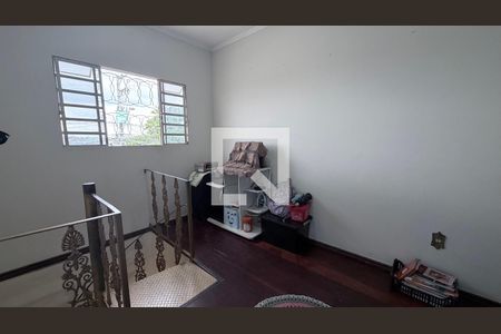 Piso Superior de casa à venda com 5 quartos, 300m² em Jardim São José, Campinas