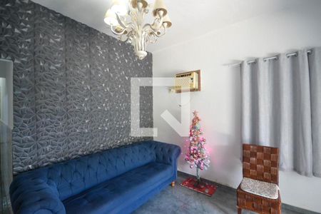 Casa para alugar com 3 quartos, 280m² em Luz, Nova Iguaçu