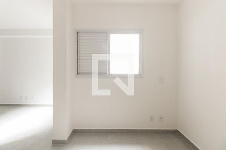 Quarto de kitnet/studio para alugar com 1 quarto, 30m² em Vila Carrão, São Paulo