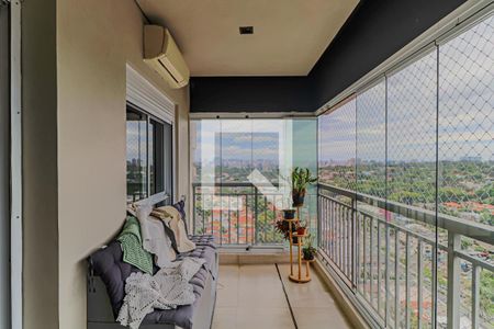 Varanda de apartamento para alugar com 2 quartos, 75m² em Caxingui, São Paulo