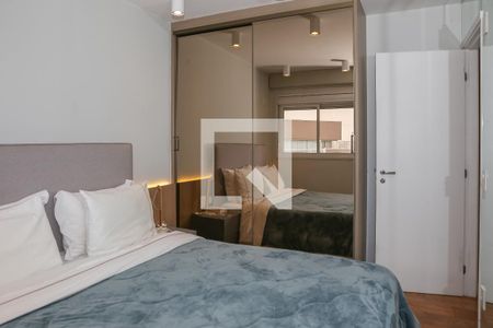 Suíte de apartamento para alugar com 2 quartos, 96m² em Vila Anglo Brasileira, São Paulo