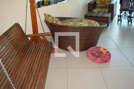 Sala de casa para alugar com 4 quartos, 342m² em Vila Nova Manchester, São Paulo