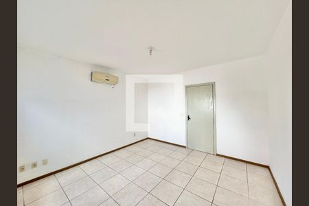 Quarto 2 de casa para alugar com 2 quartos, 100m² em Centro, São Leopoldo